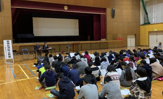 薬物乱用防止教室（日進市立香久山小学校）